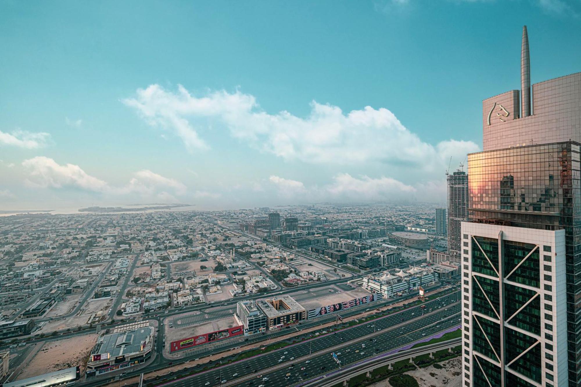 Cloud Nine Panorama & Rooftop Infinity Pool, 3br In Paramount Midtown *