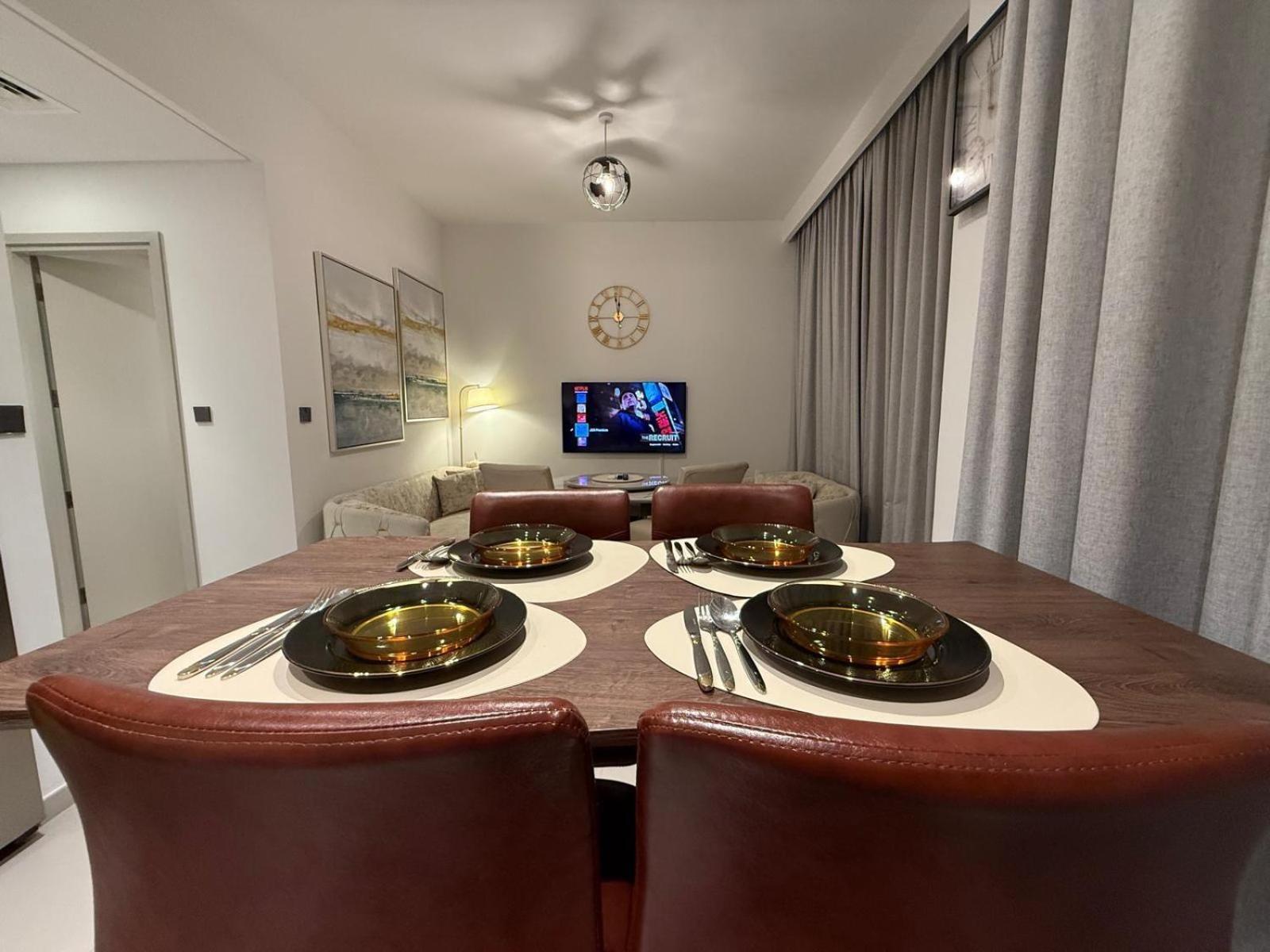 The Ranches Luxe Apartment *