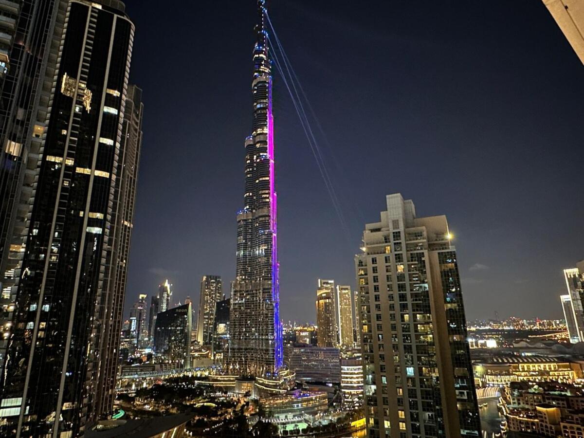Luxurious 4br In Act 1 Act 2 With Burj Khalifa View *
