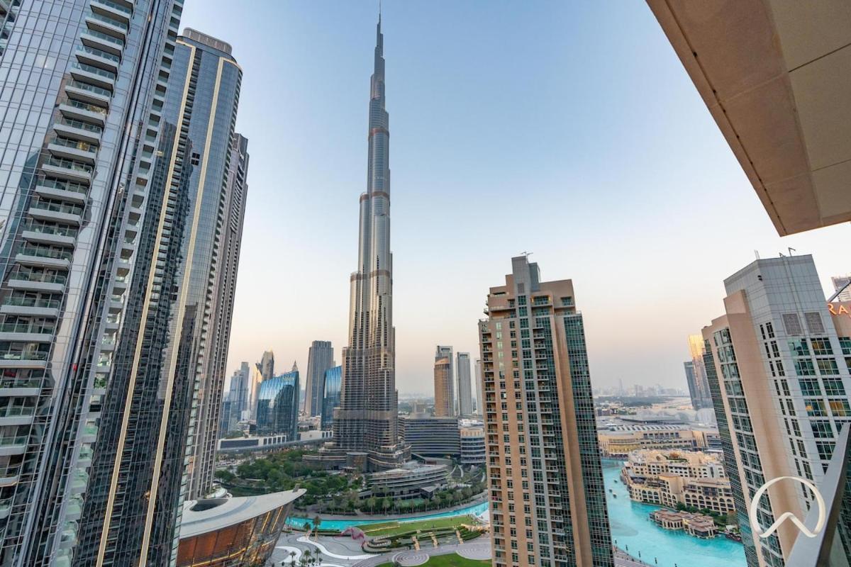 Luxurious 4br In Act 1 Act 2 With Burj Khalifa View