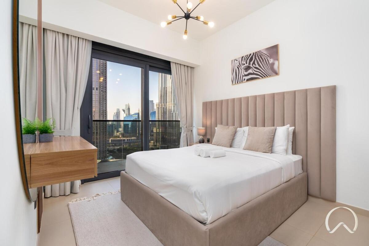 Apartment Luxurious 4br In Act 1 Act 2 With Burj Khalifa View