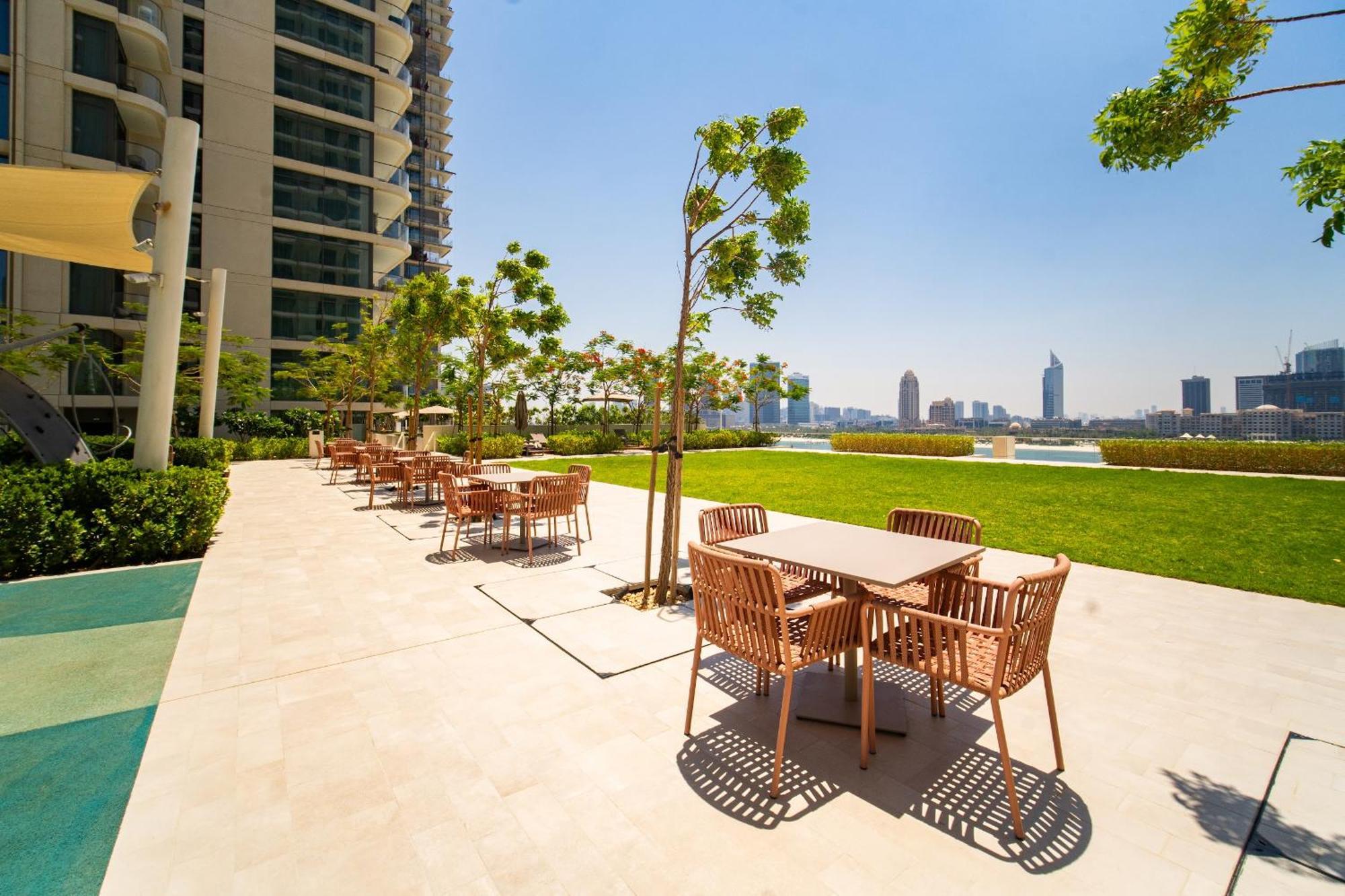 Your Private Beachfront - Sea View 1br On 23rd Floor Apartment