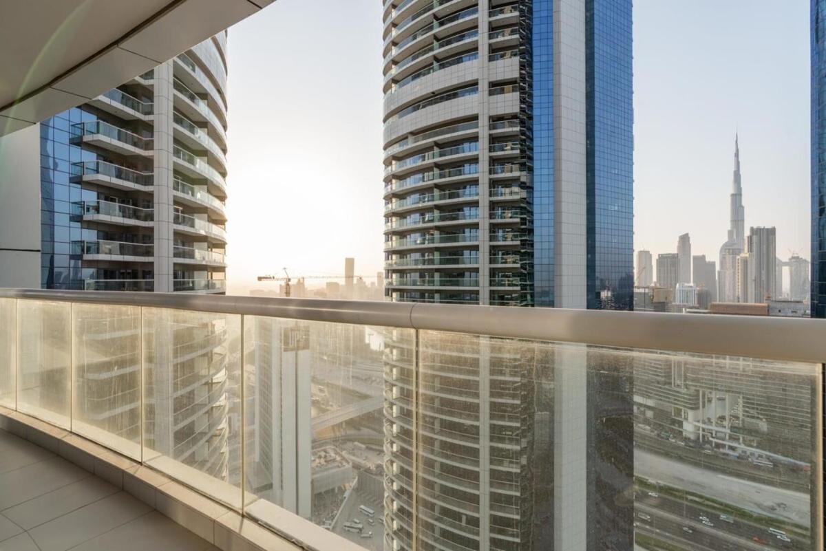 Damac Paramount Tower Burj Views Dubai