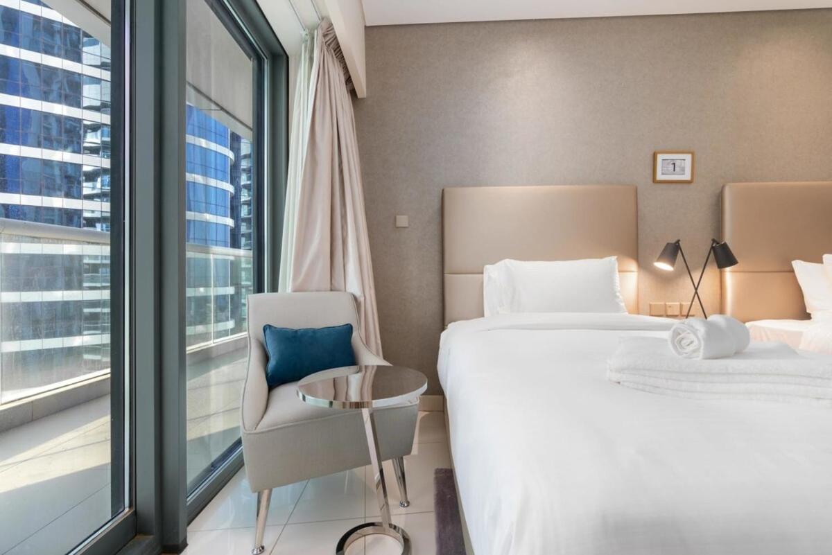 Apartment Damac Paramount Tower Burj Views Dubai
