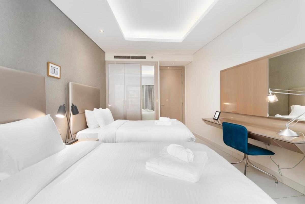 Damac Paramount Tower Burj Views Apartment *