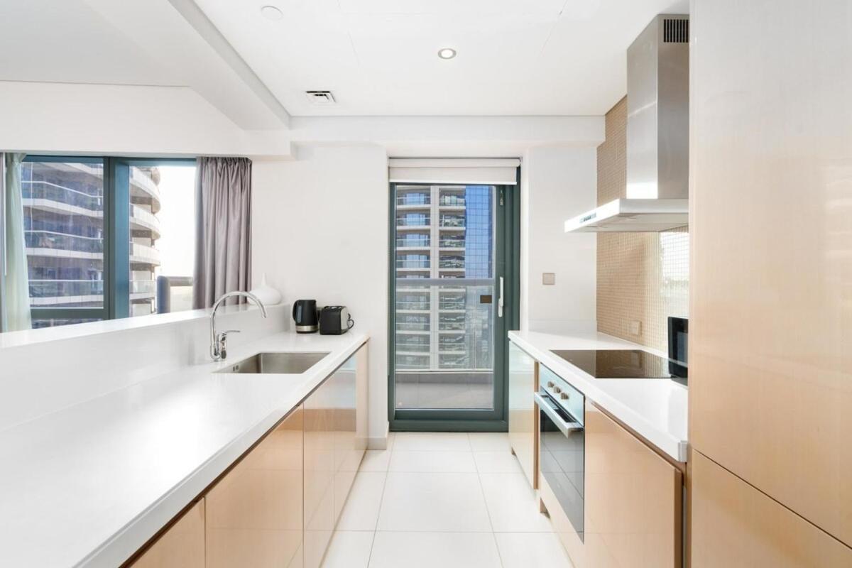 Damac Paramount Tower Burj Views