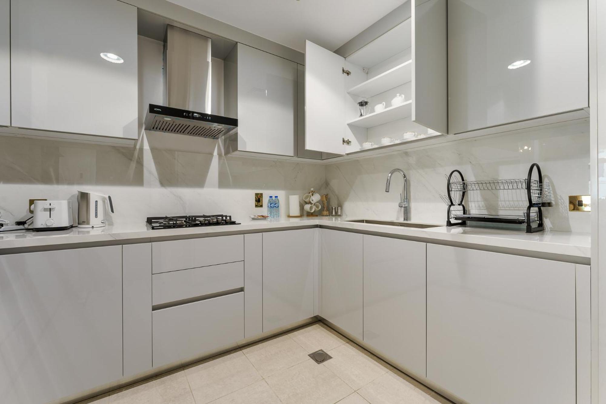 Astonishing Just A 2 Minutes Walk To Mall *