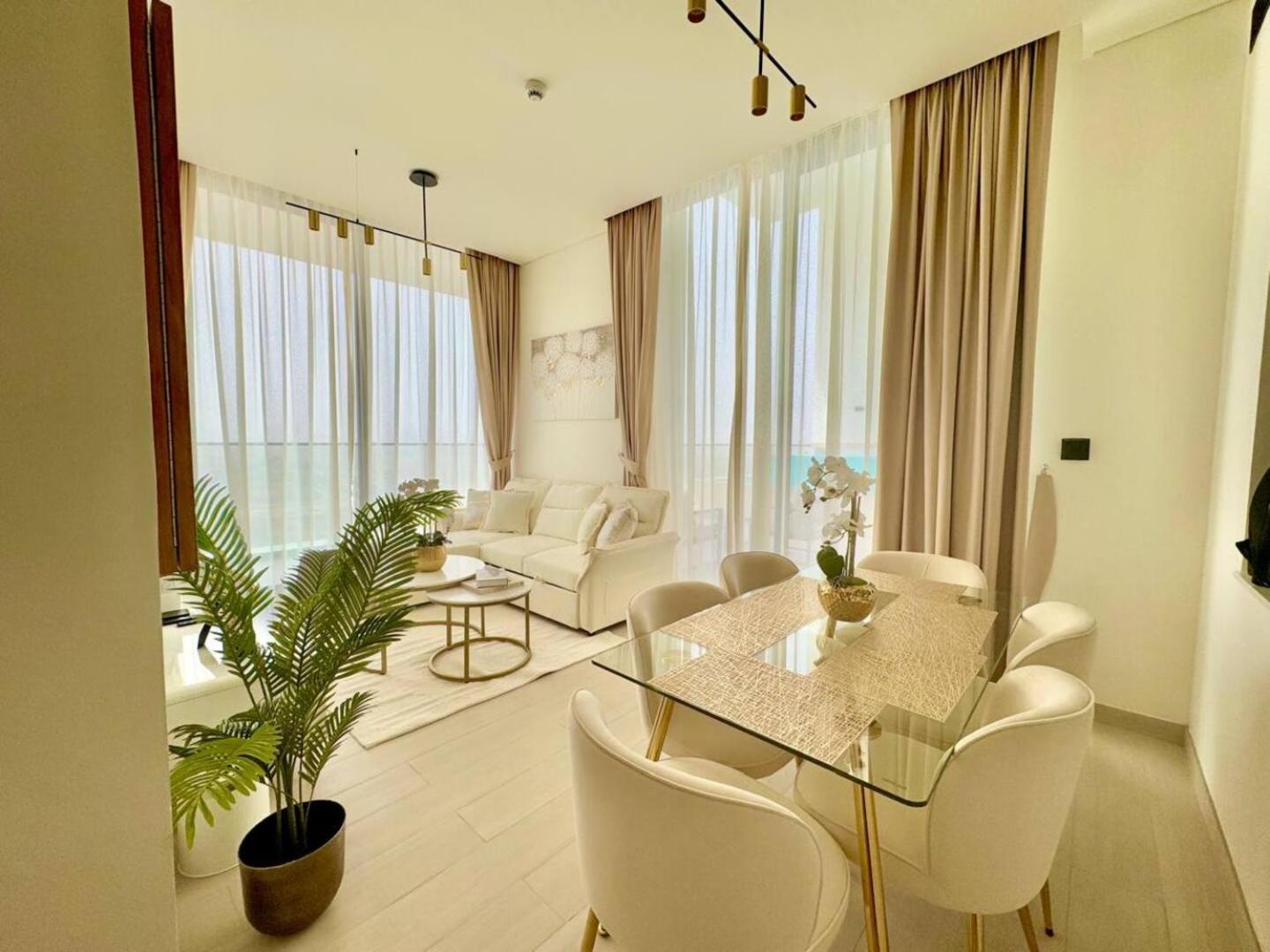 Beautiful 2br In Jvc With Private Pool Apartment