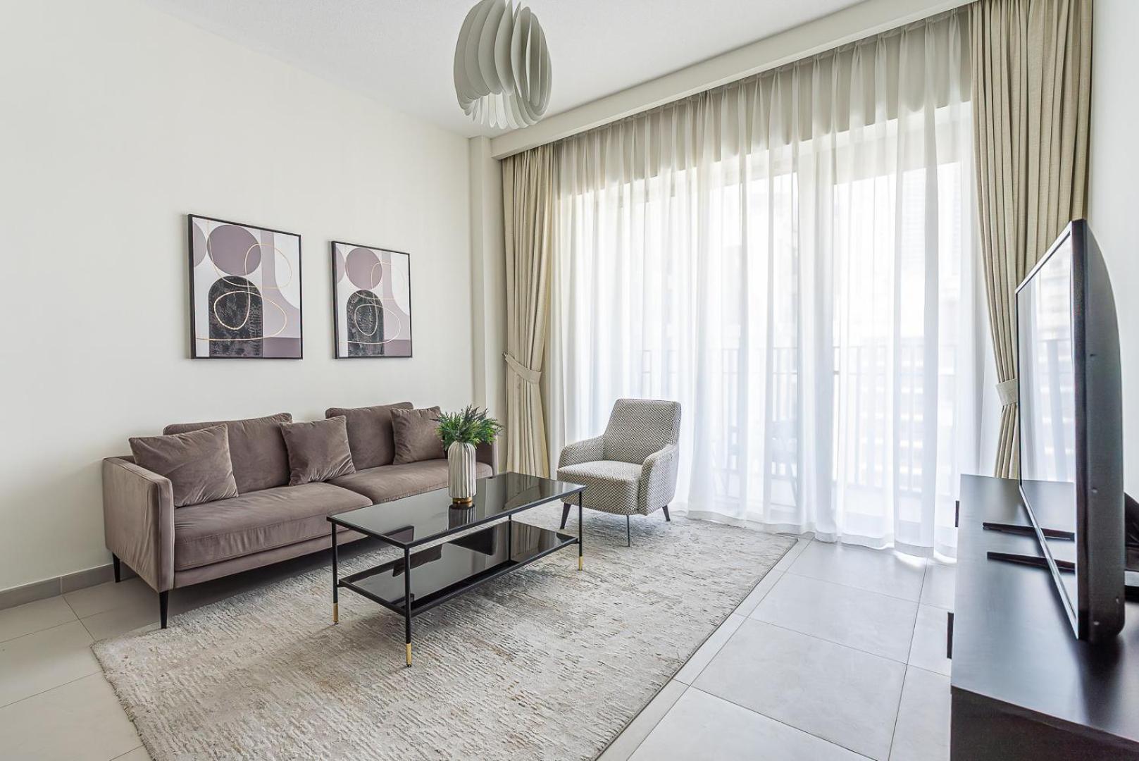 Elegant 1bdr In Creek With Pool View * Dubai