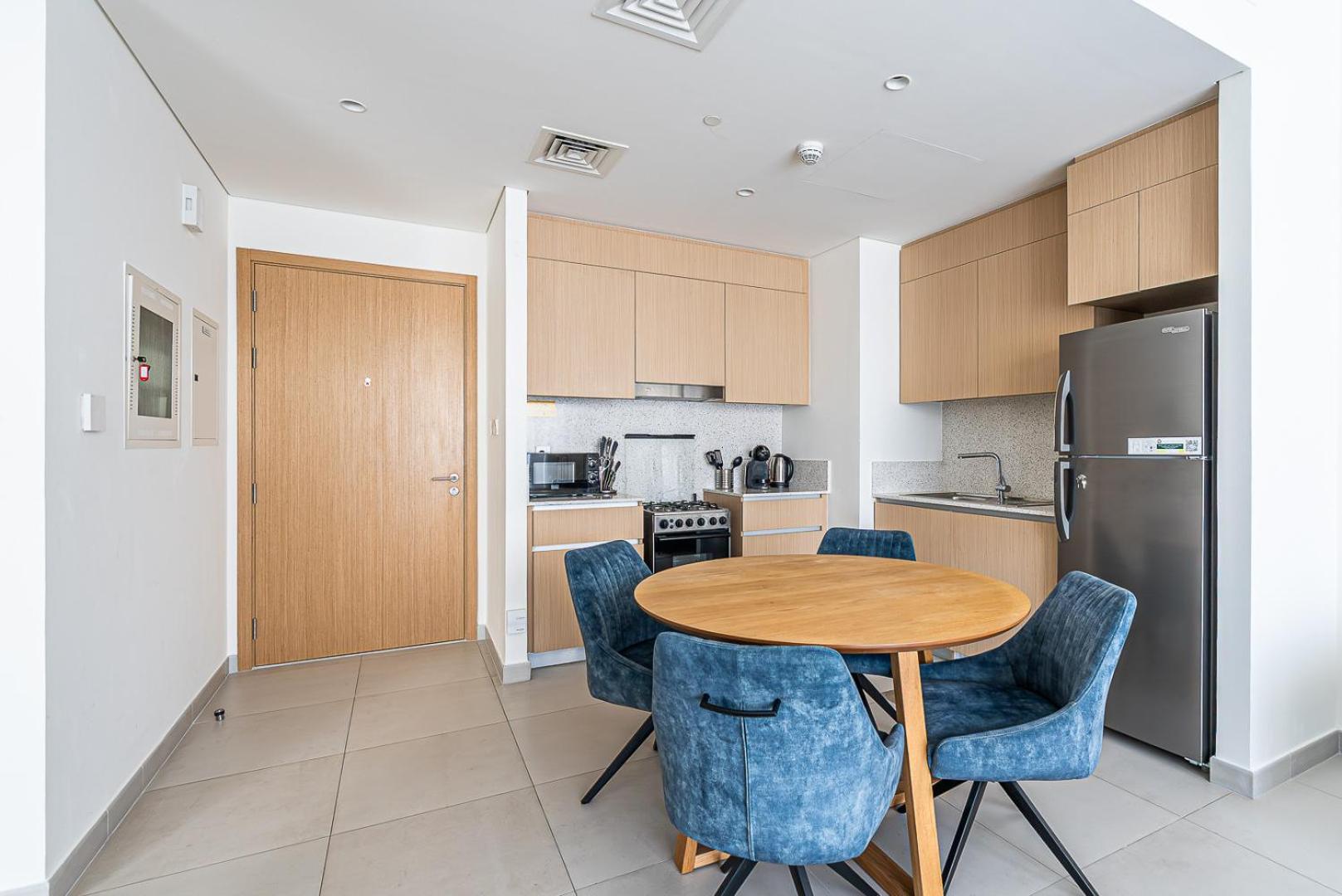 Apartment Elegant 1bdr In Creek With Pool View *