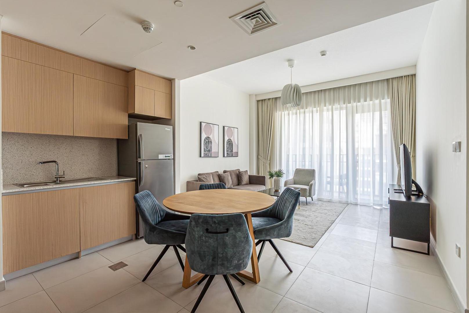 Elegant 1bdr In Creek With Pool View Dubai
