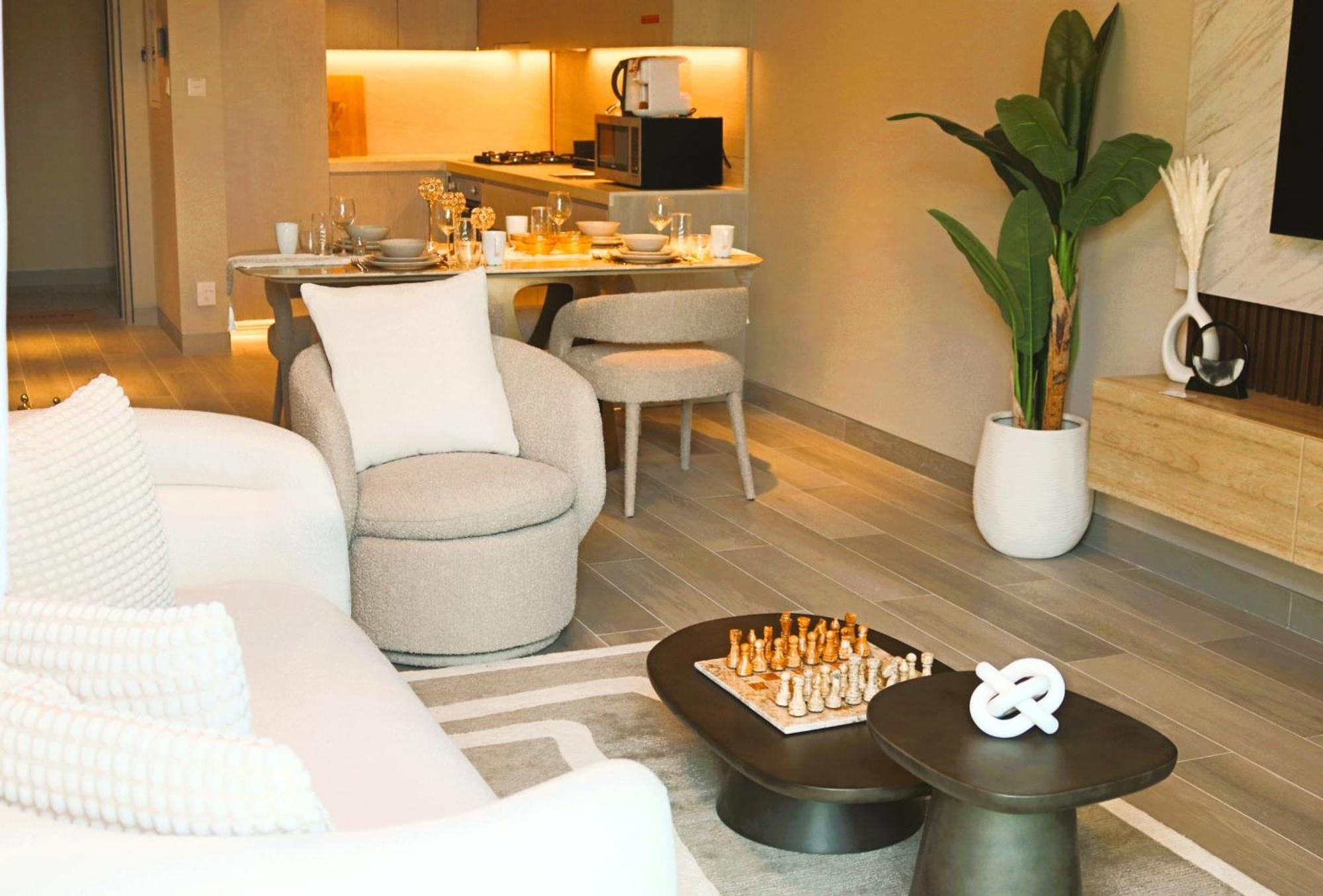 Condor Concept 7 - Jvc Apartment
