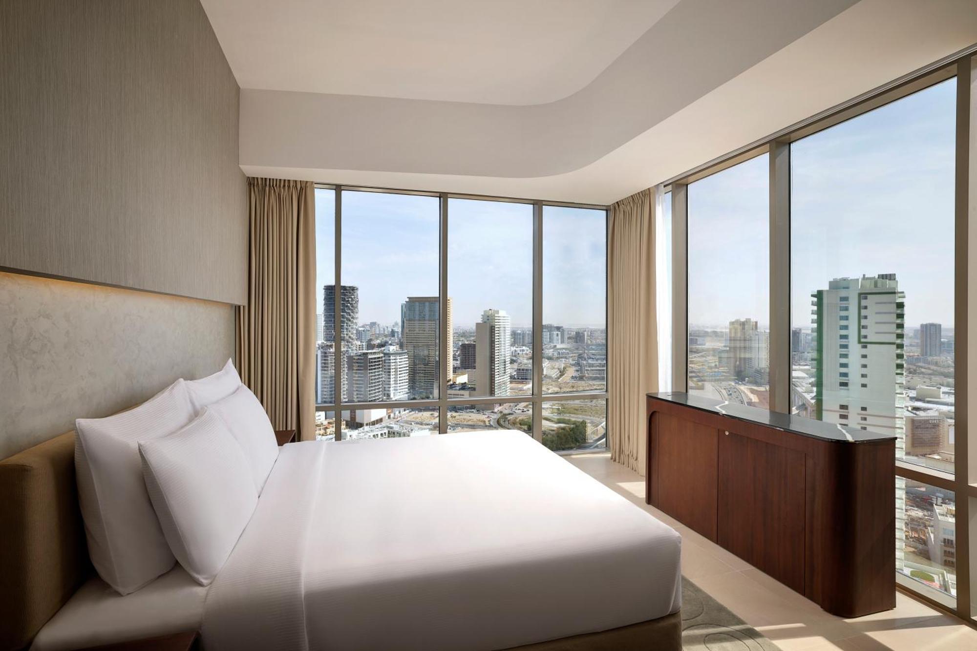 Hotel Local At Jumeirah Village Triangle