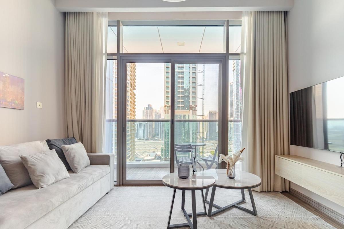 Apartment Zenstay - Haven Of Tranquility And Luxury Dubai