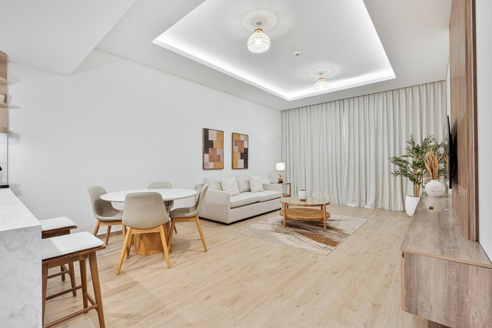 Chic 1br With Pool, Gym & Kid's Playground * Dubai