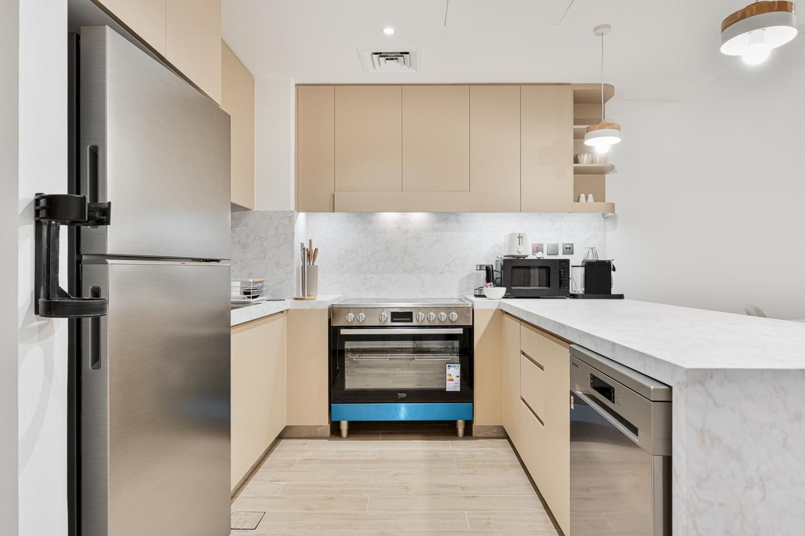 Chic 1br With Pool, Gym & Kid's Playground