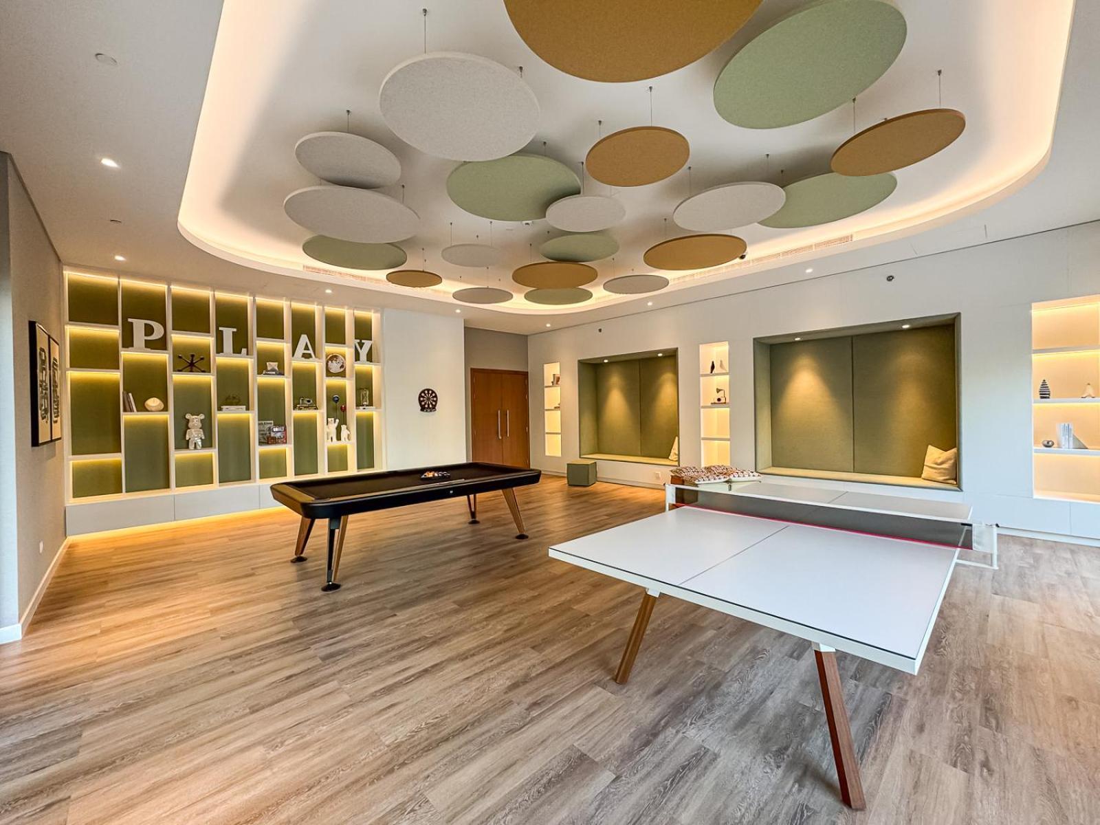 Chic 1br With Pool, Gym & Kid's Playground