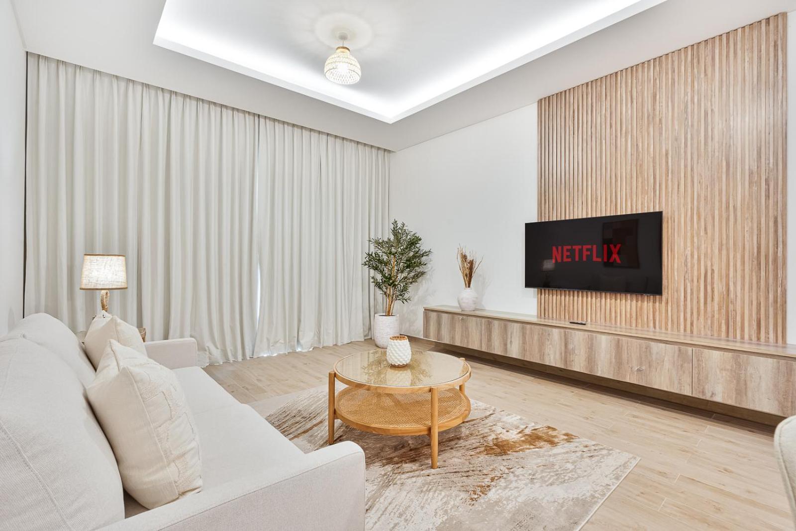Chic 1br With Pool, Gym & Kid's Playground Apartment *