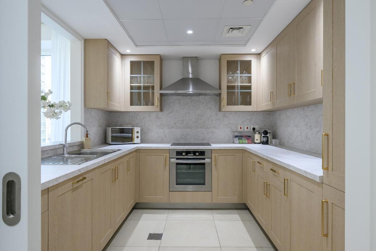 Luxury With Full Burj & Fountain Views * Dubai