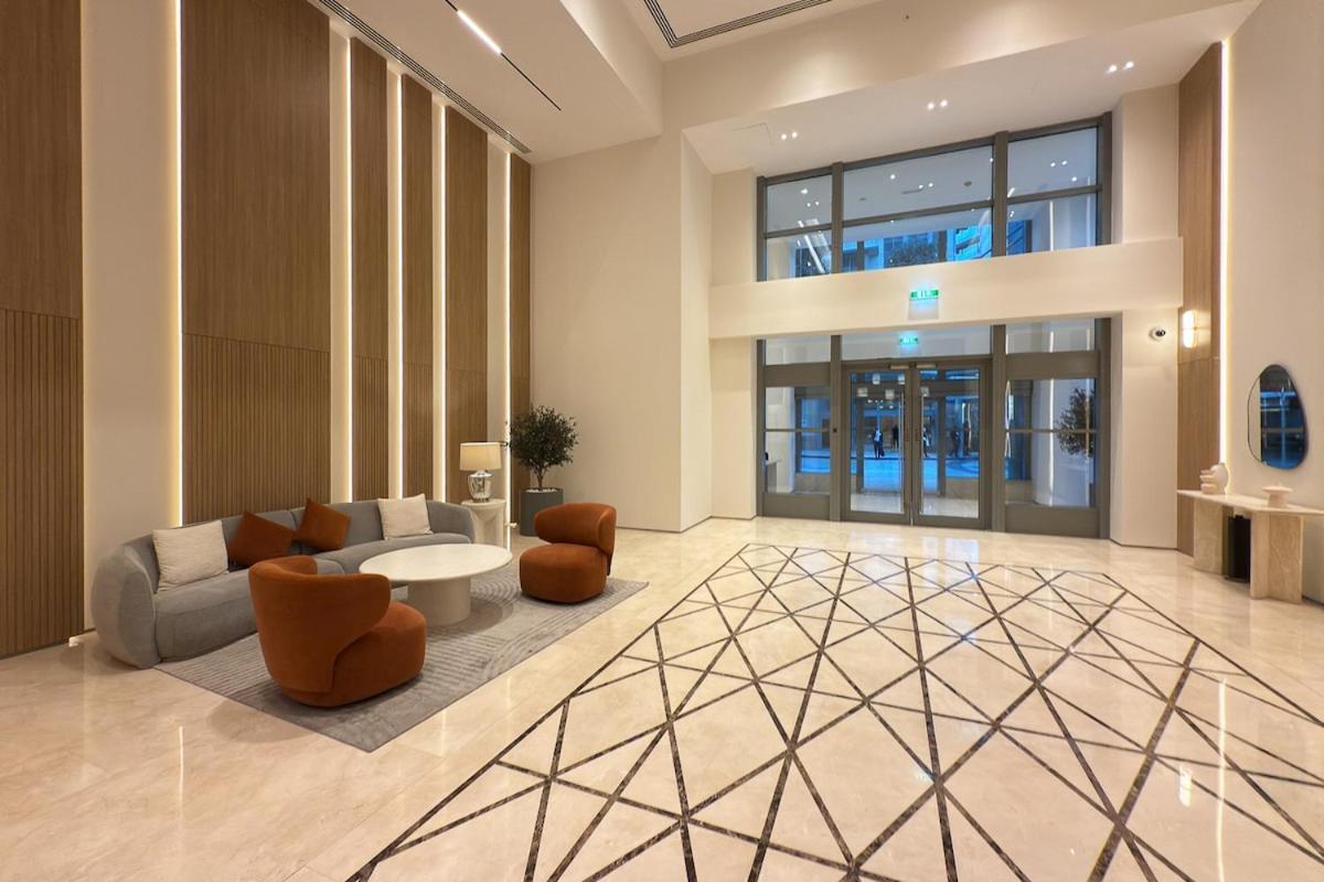 Luxury With Full Burj & Fountain Views