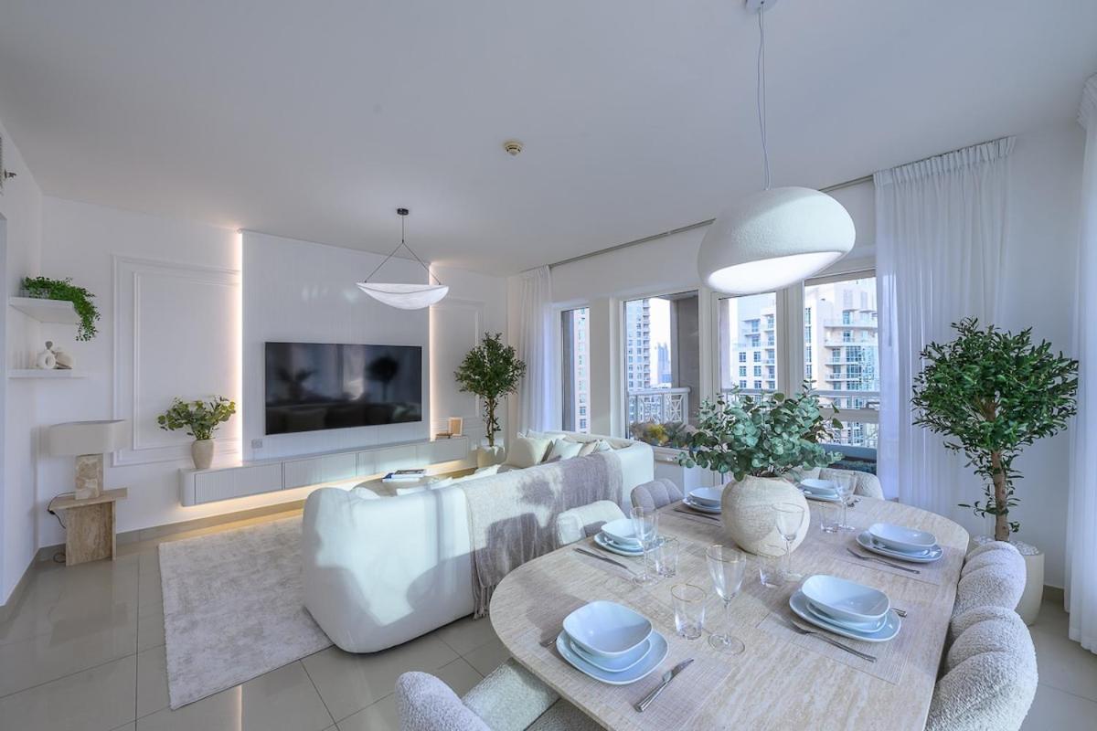 Luxury With Full Burj & Fountain Views