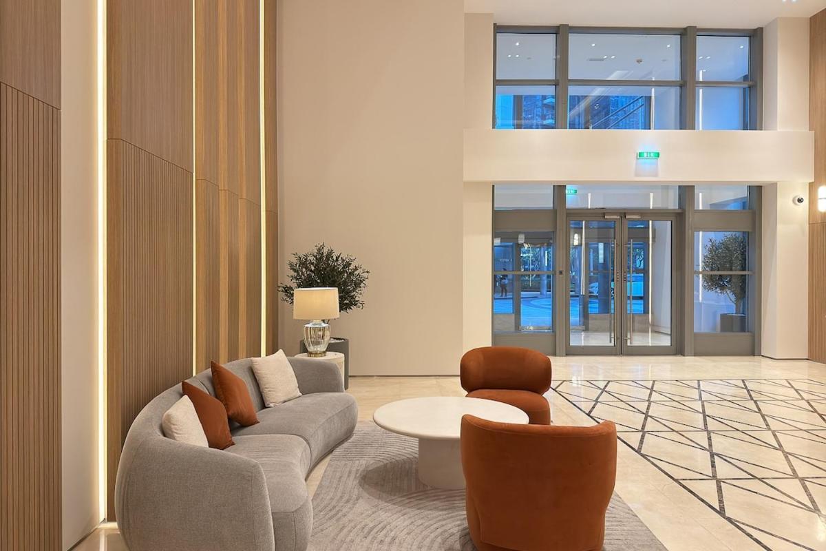 Luxury With Full Burj & Fountain Views *