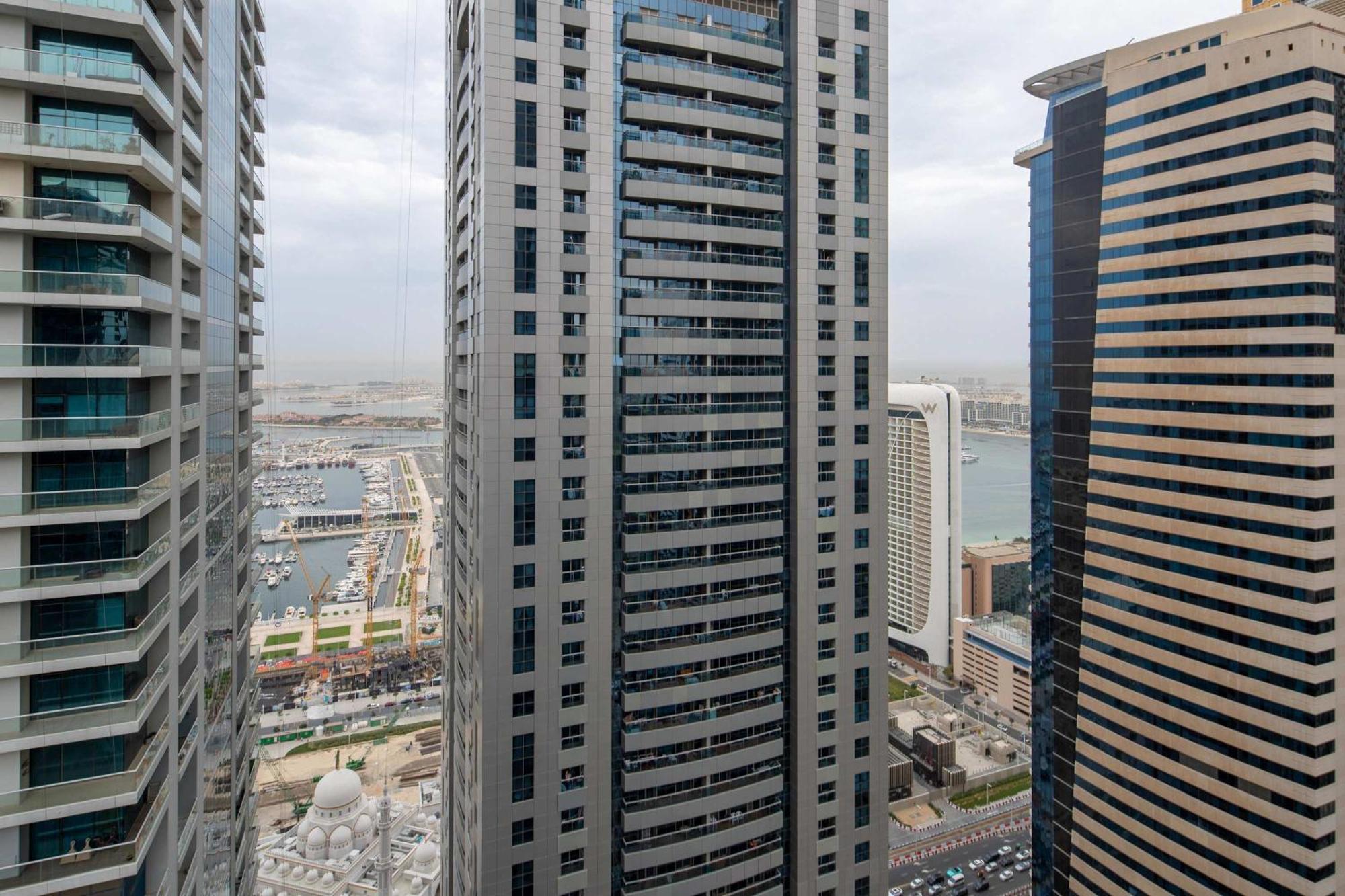 Apartment Frank Porter - Torch Tower Dubai