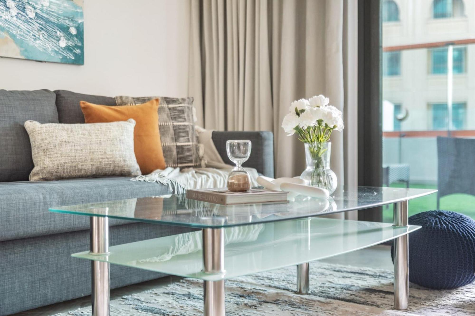 Corner Big Balcony Unit With Burj Khalifa View Apartment *