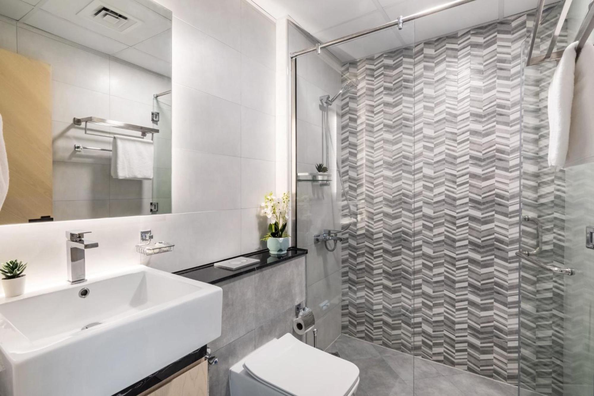 Corner Big Balcony Unit With Burj Khalifa View Dubai