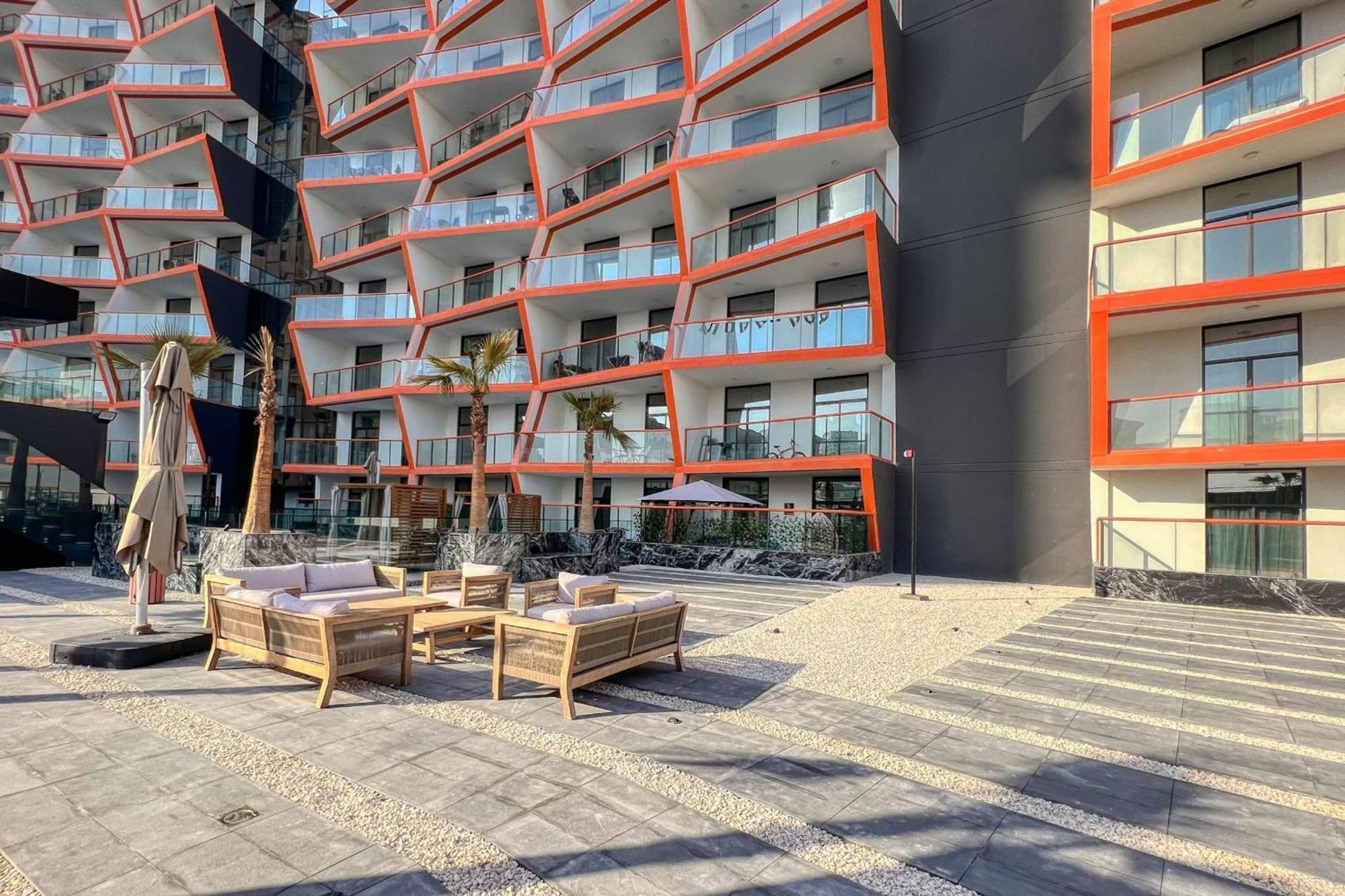 Apartment Corner Big Balcony Unit With Burj Khalifa View Dubai
