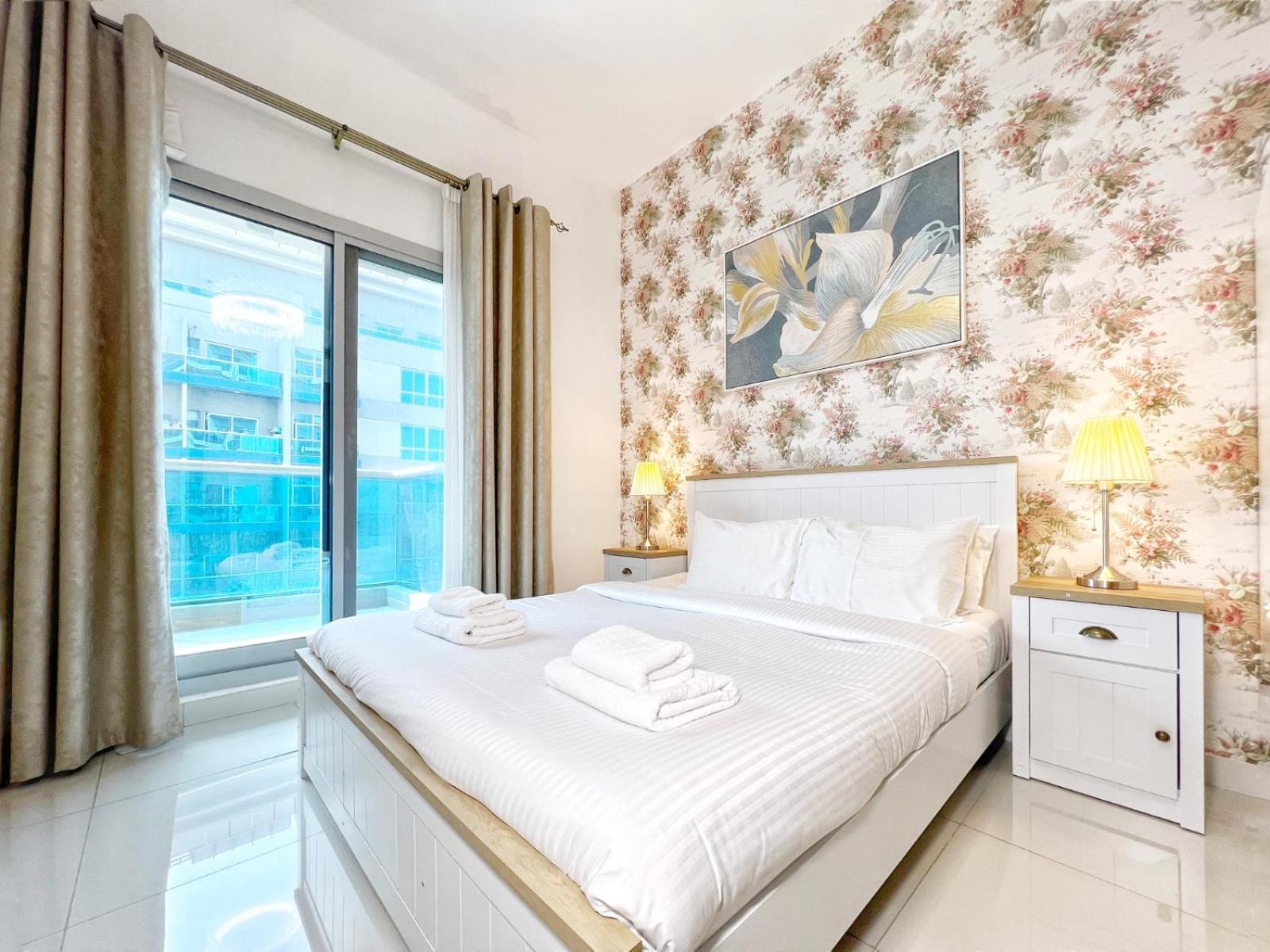 Apartment 1 Bedroom Elite Comfort With Great Value Dubai