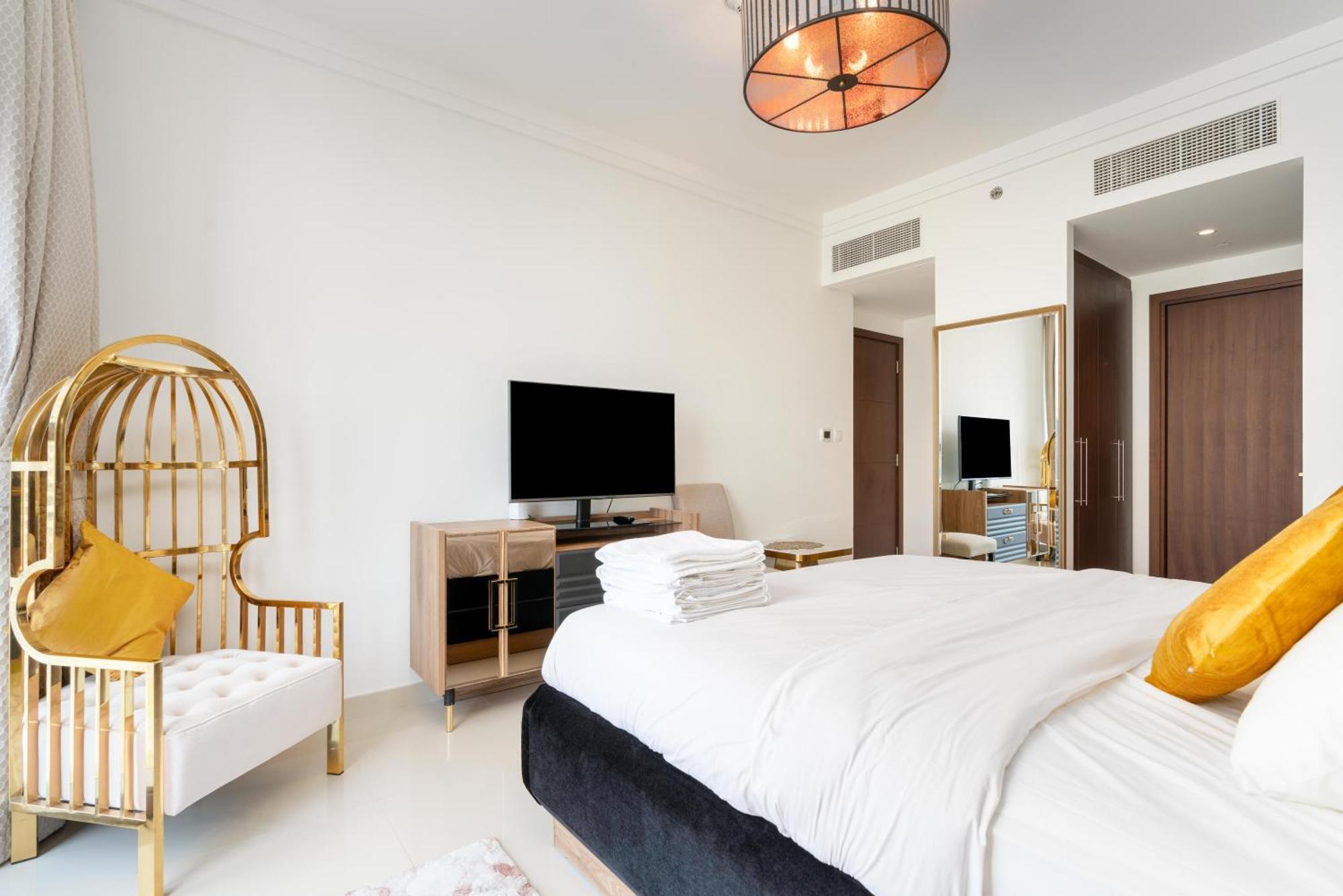 King 2br With Burj Khalifa View In Boulevard Point * Dubai