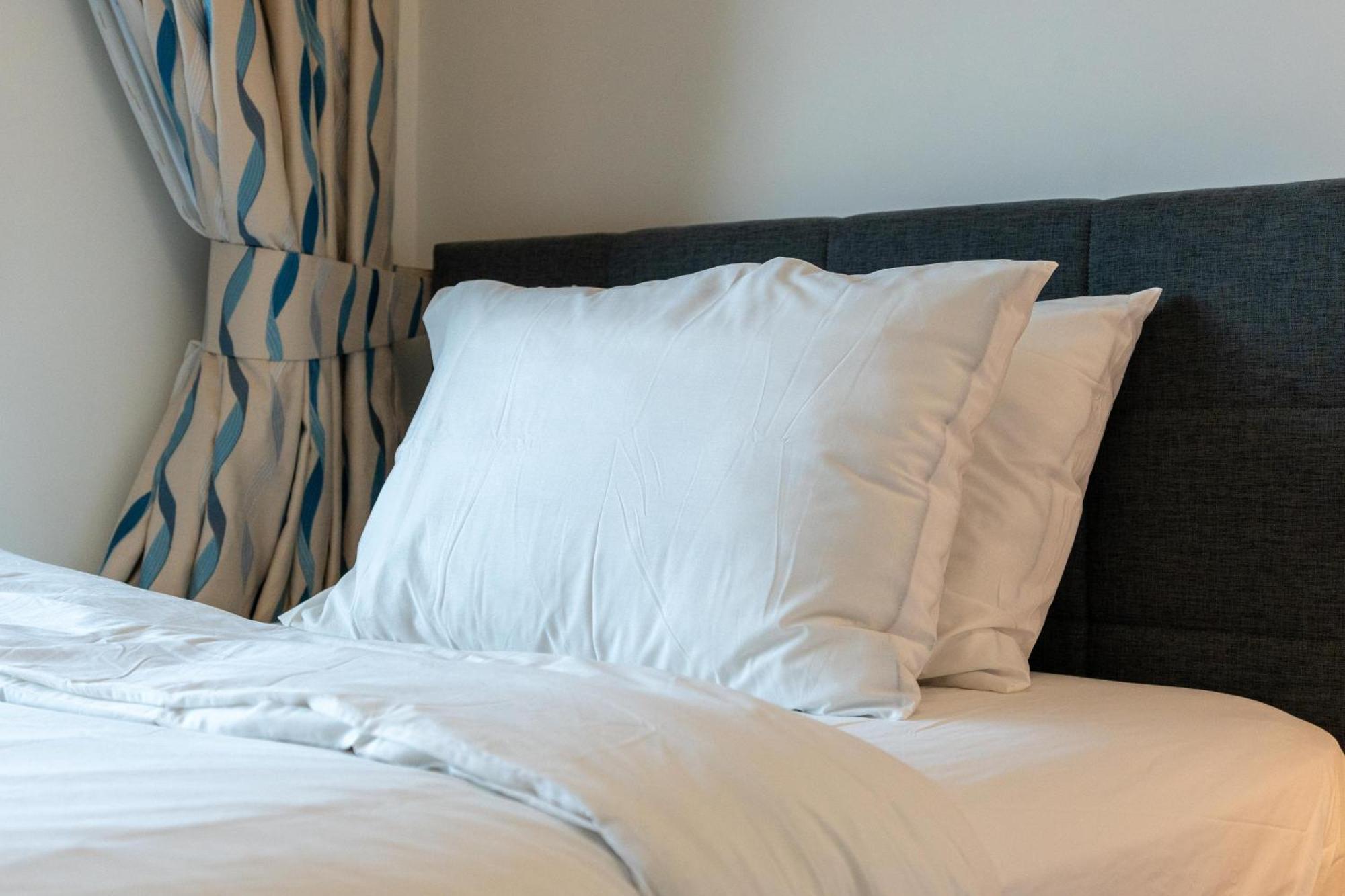 Apartment King 2br With Burj Khalifa View In Boulevard Point Dubai