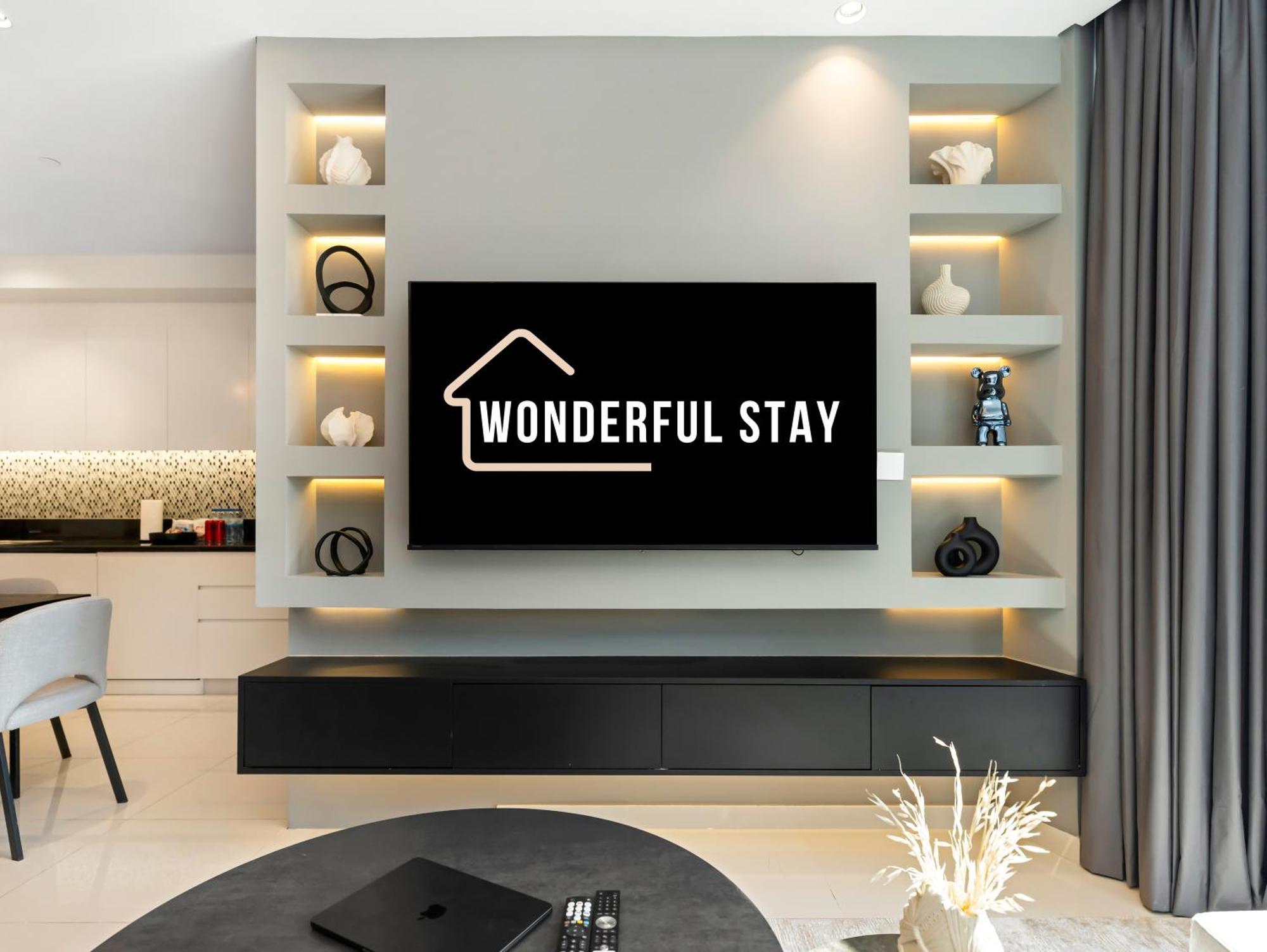 Wonderfulstay At Paramount - Highest Infinity Pool - Burj Khalifa View - Brand New Luxury *