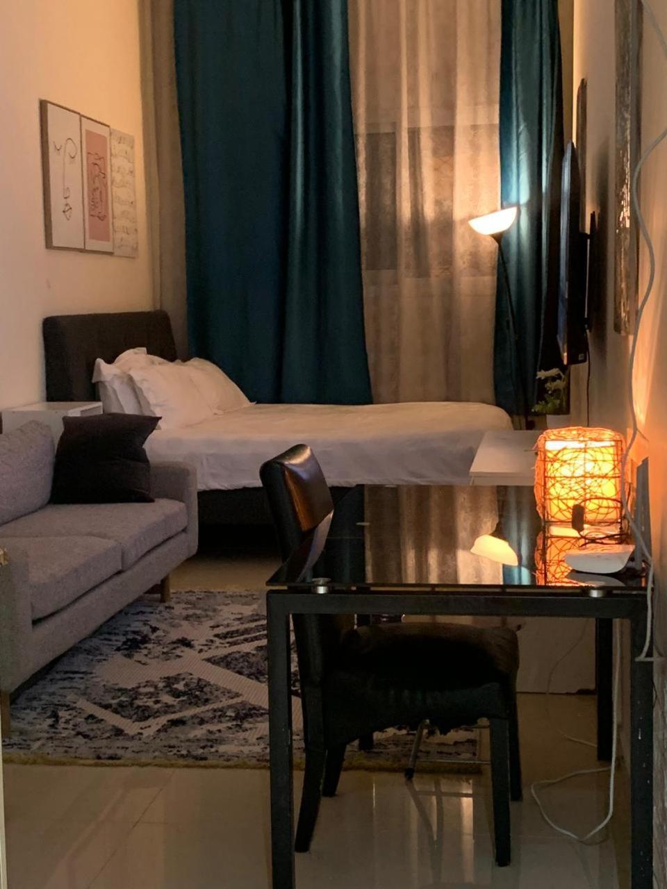 Dreams - Deira Capsule hotel