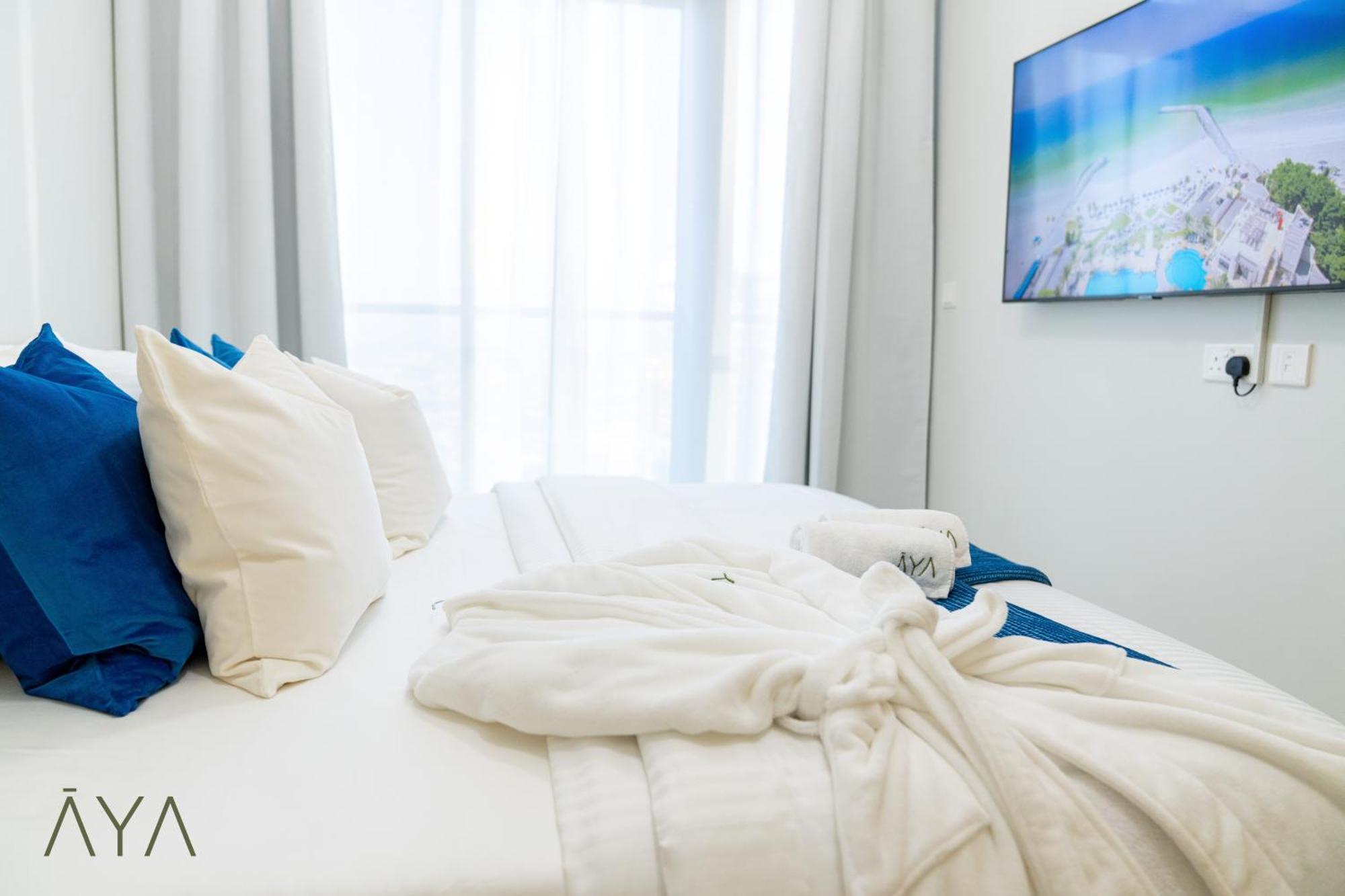 Elegant 2br - 10 Min To Mall & Burj Khalifa At Aykon By Aya Boutique
