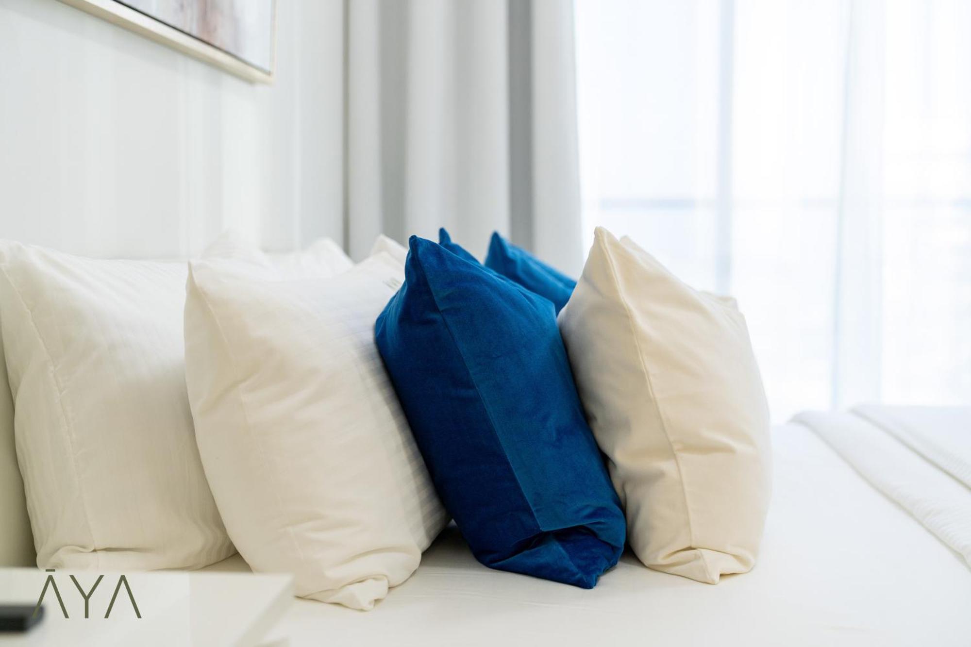 Apartment Elegant 2br - 10 Min To Mall & Burj Khalifa At Aykon By Aya Boutique