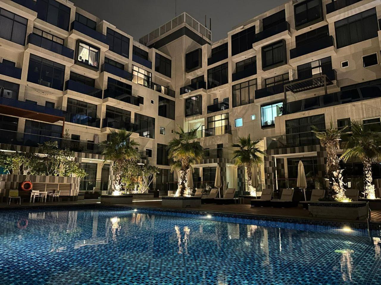 Elite Business & Family Turnkey 433 2br In Oia Motor Apartment *