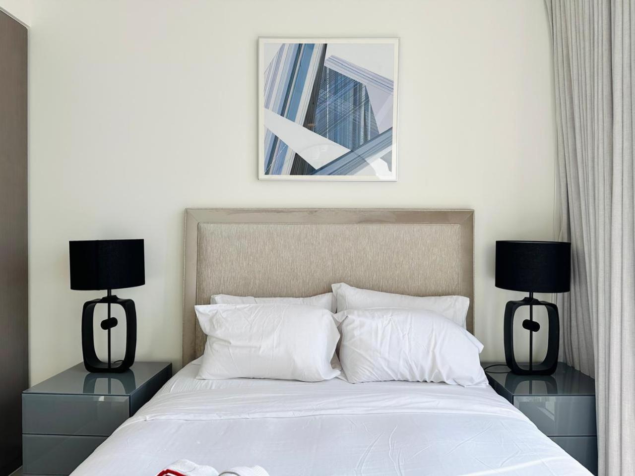 Apartment Your Away From Dubai