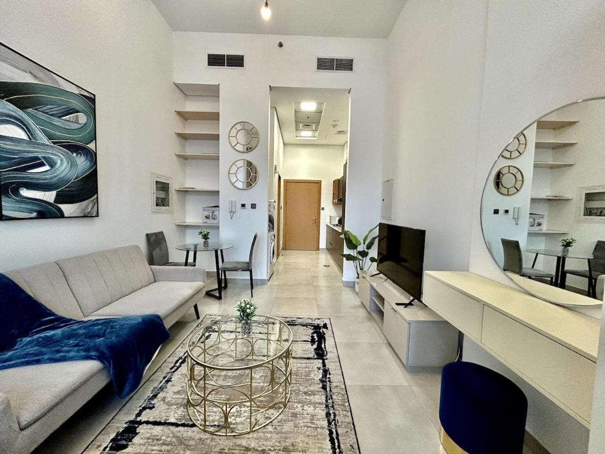 Apartment Homes2retreat - Stylish Gym & Pool, Jvc