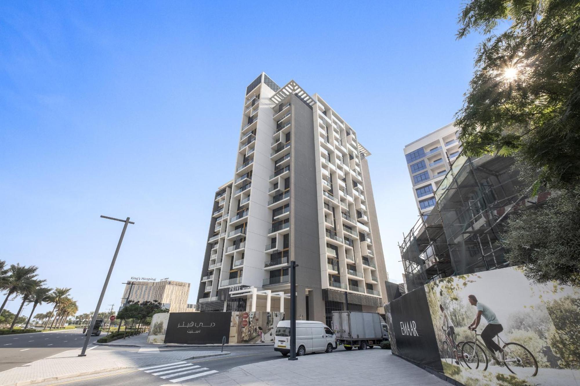 Apartment Vayk - Luxurious 1bd With Balcony In Hills Estate *