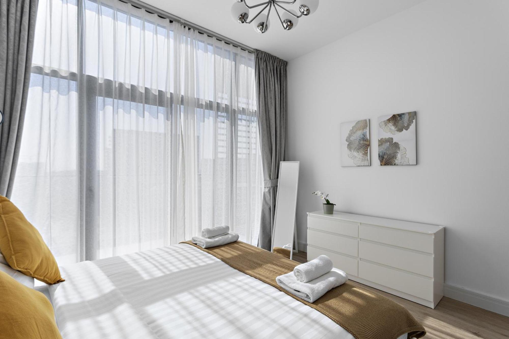 Apartment Vayk - Luxurious 1bd With Balcony In Hills Estate *