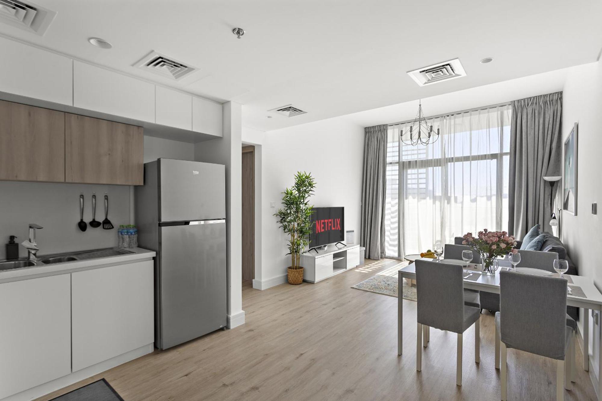 Apartment Vayk - Luxurious 1bd With Balcony In Hills Estate *