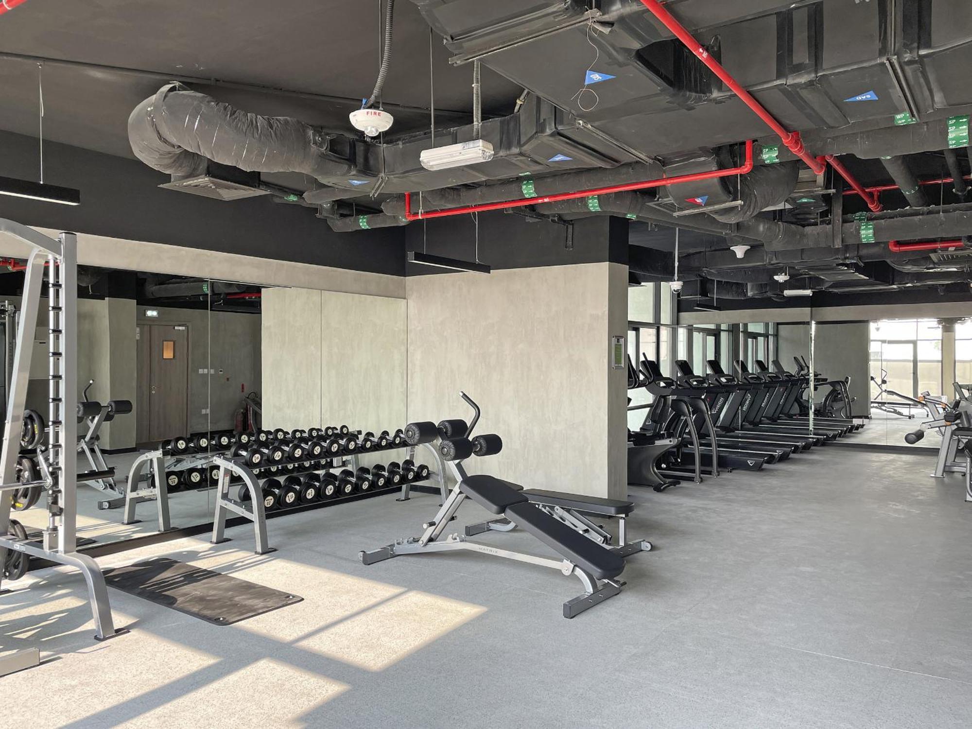 Vayk - Luxurious 1bd With Balcony In Hills Estate Dubai