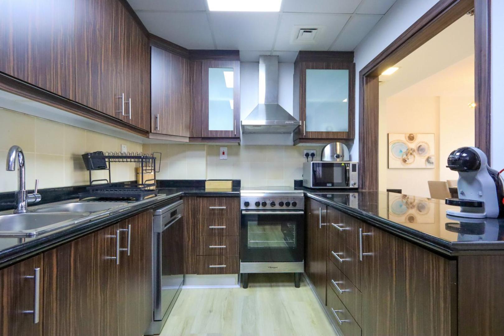 Livbnb - Stunning 2bhk In Shams Walk To Apartment