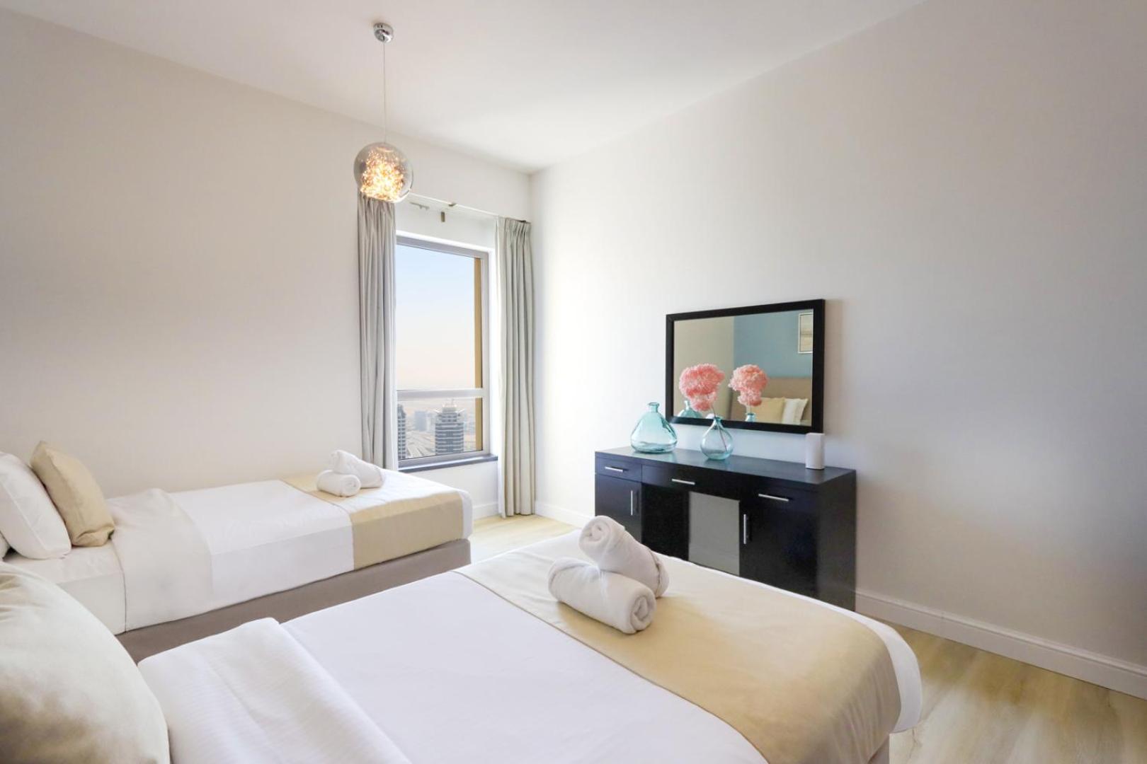 Livbnb - Stunning 2bhk In Shams Walk To Apartment Dubai