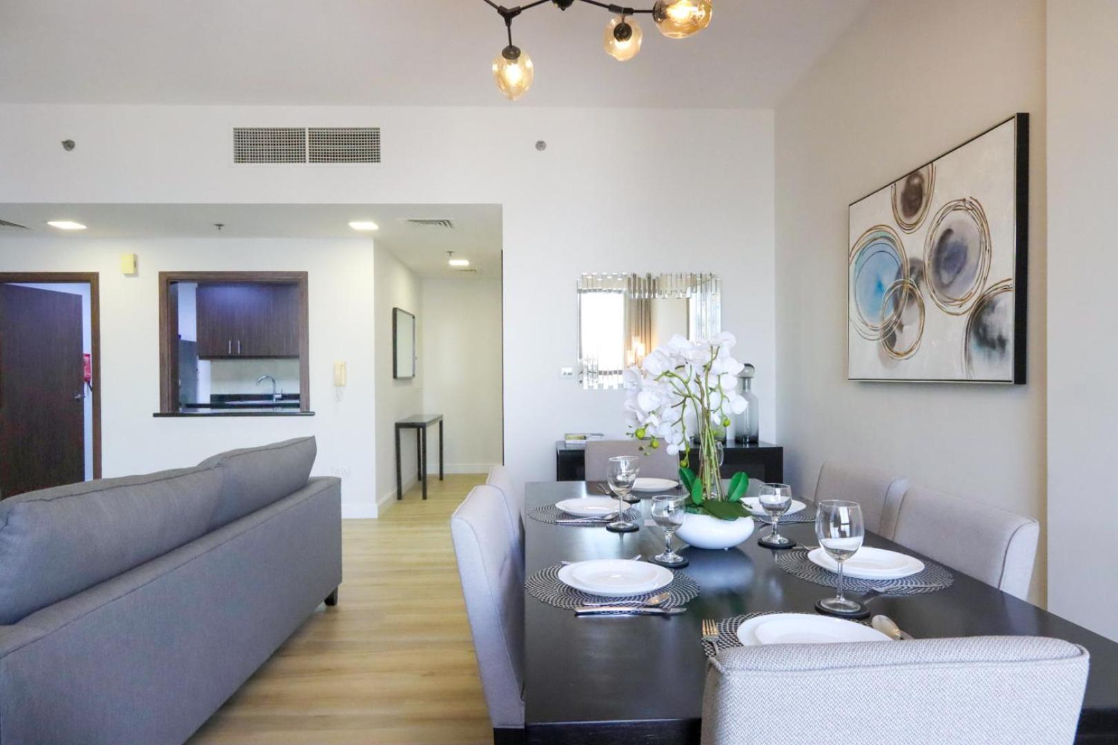 Apartment Livbnb - Stunning 2bhk In Shams Walk To *