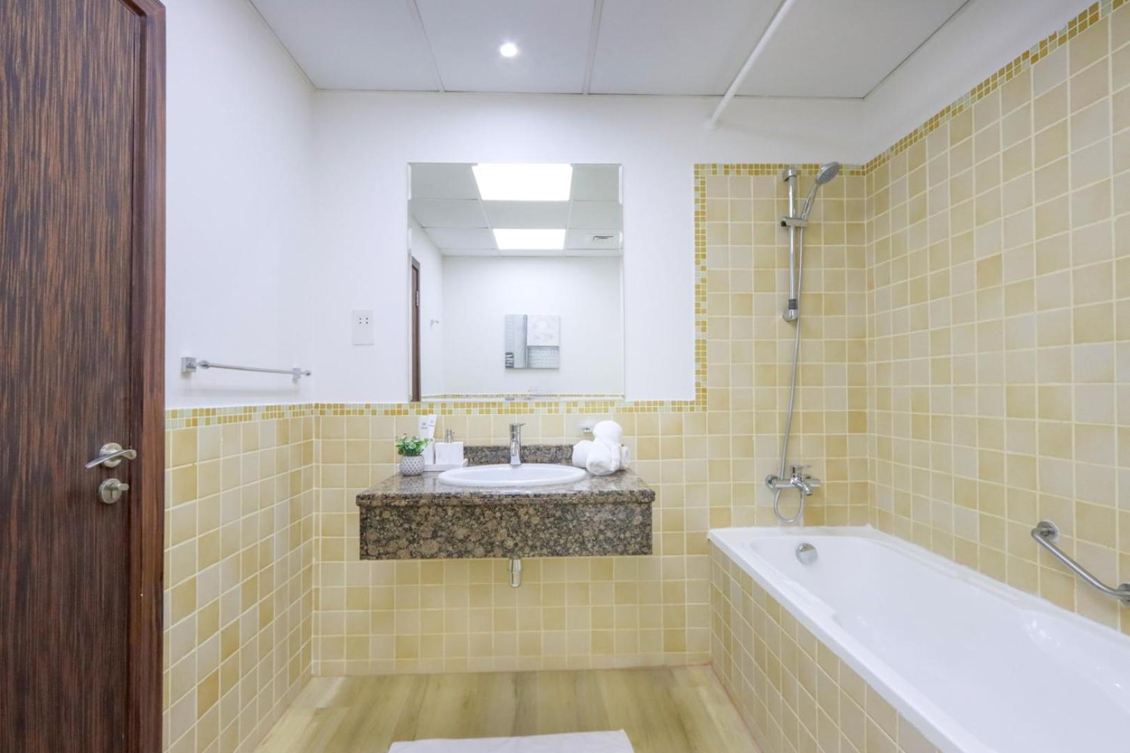 Apartment Livbnb - Stunning 2bhk In Shams Walk To