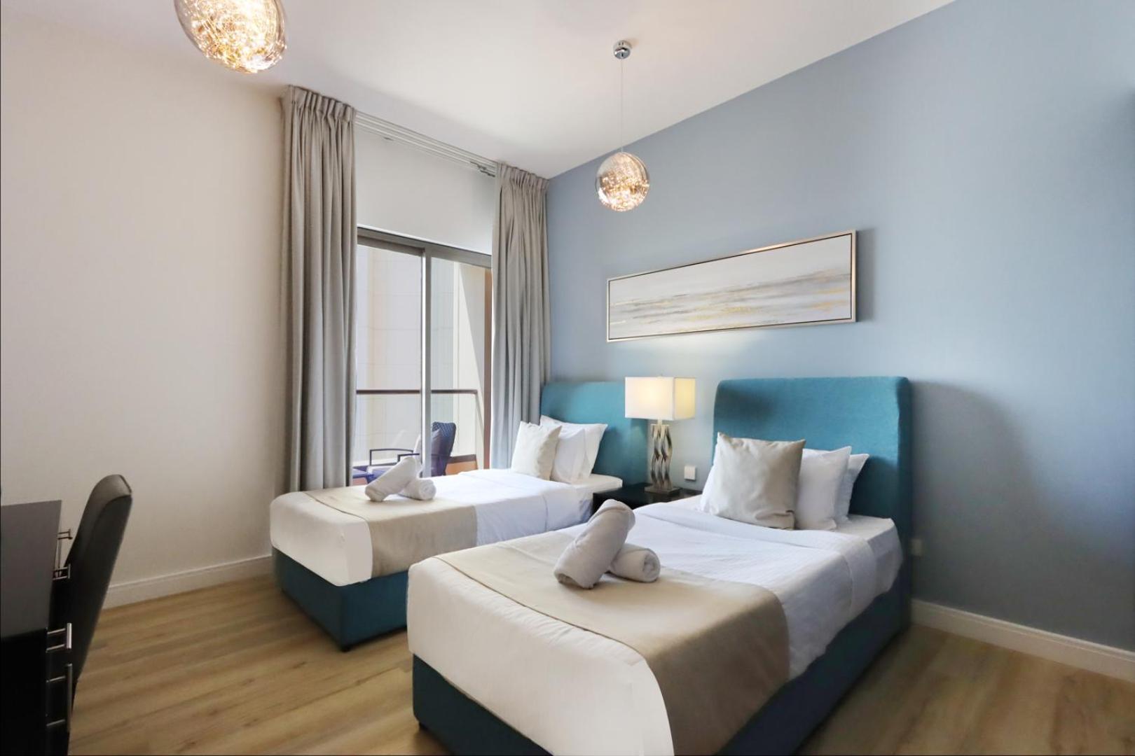 Apartment Livbnb - Spacious 2bhk In Shams Walk To *