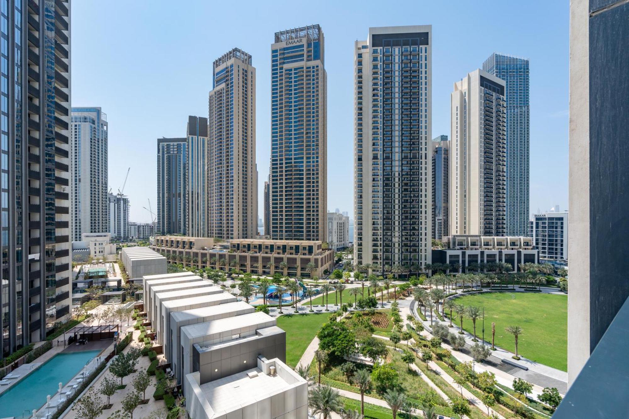 Luxury Pool View Dubai